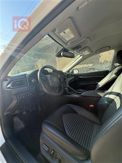 تۆیۆتا کامری